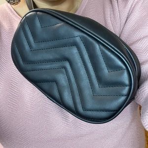 Fashion Culture Chevron Quilted Vegan Leather Belt Bag Waist Pack, Black